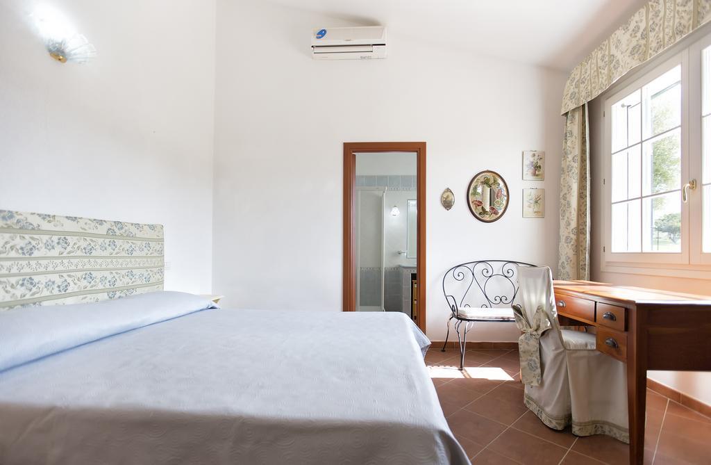 Villa Raimonda Putifigari Екстериор снимка