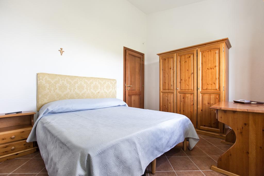 Villa Raimonda Putifigari Екстериор снимка