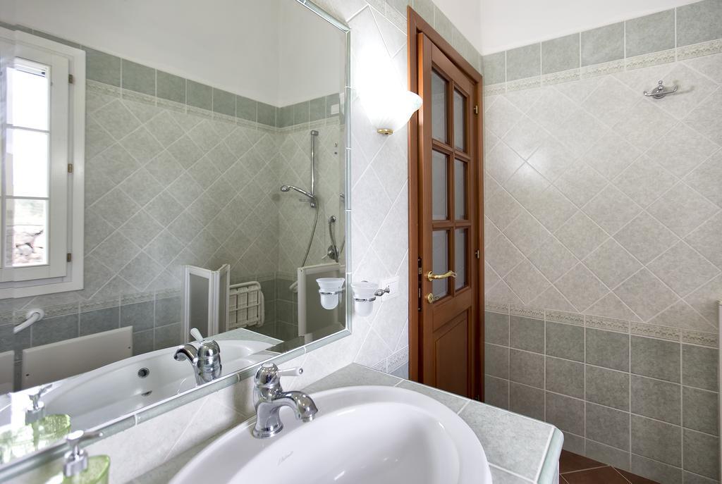 Villa Raimonda Putifigari Екстериор снимка