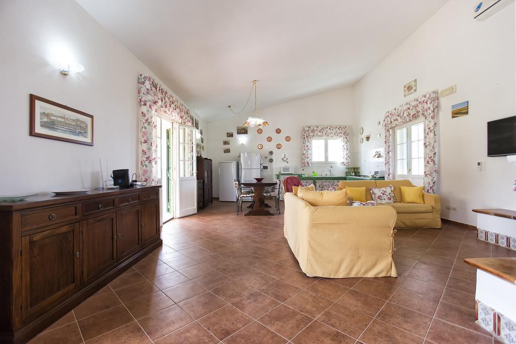 Villa Raimonda Putifigari Екстериор снимка